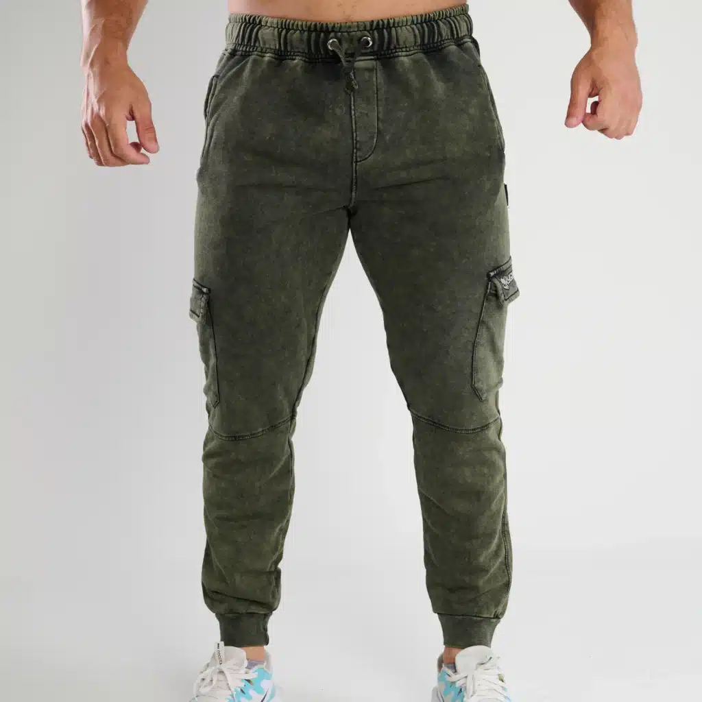 jogger pants dynamic