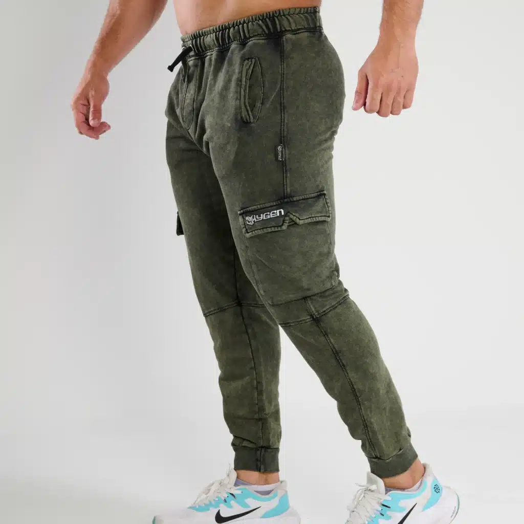 jogger pants dynamic