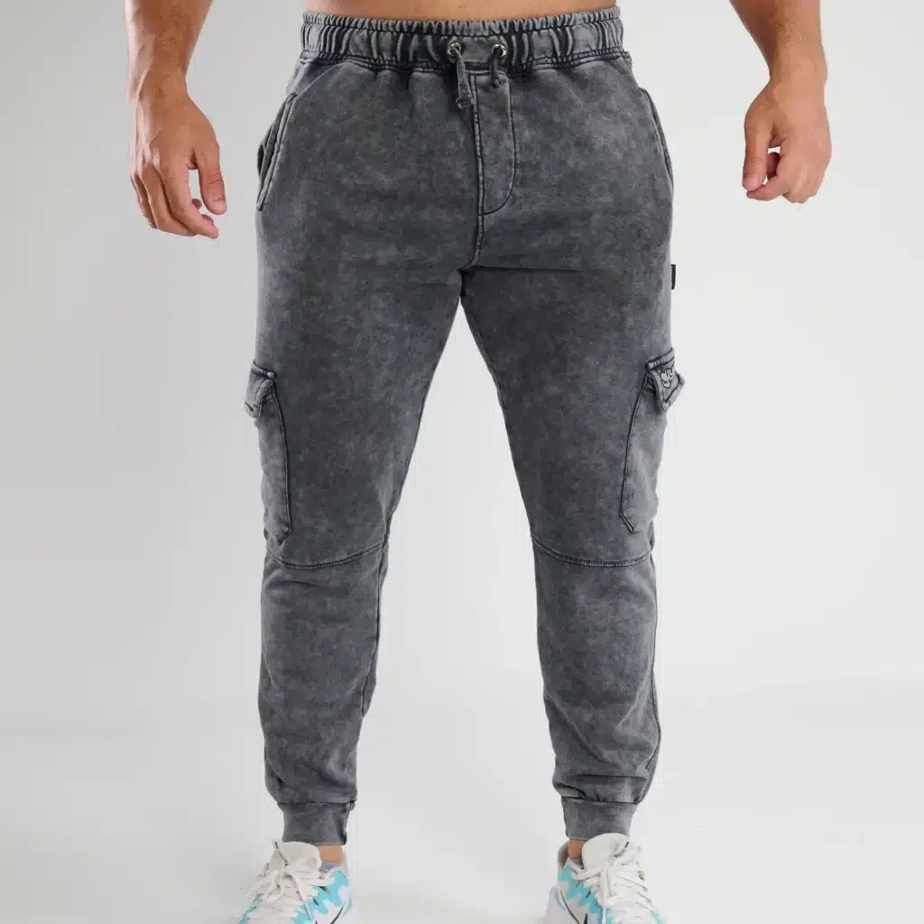 jogger pants dynamic