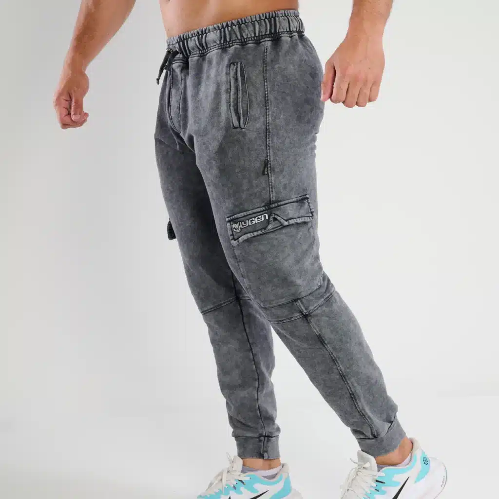 jogger pants dynamic